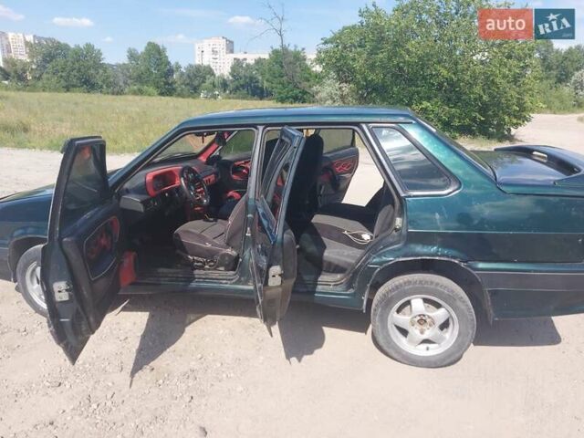 Зеленый ВАЗ 2115 Самара, объемом двигателя 1.5 л и пробегом 20 тыс. км за 1400 $, фото 27 на Automoto.ua