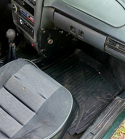 ВАЗ 2115 Самара 2002 в Сумах на Automoto.ua Зеленый ВАЗ 2115 Самара, объемом двигателя 1.5 л и пробегом 350 тыс. км за 1000 $, фото 3 на Automoto.ua