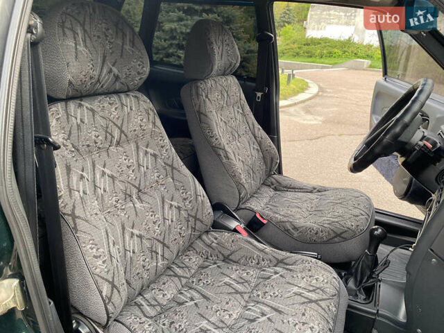 Зеленый ВАЗ 2115 Самара, объемом двигателя 1.5 л и пробегом 120 тыс. км за 2500 $, фото 9 на Automoto.ua