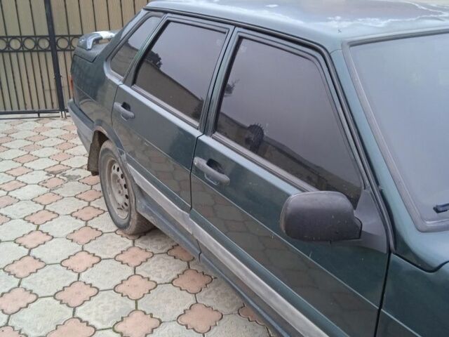 Зеленый ВАЗ 2115 Самара, объемом двигателя 1.5 л и пробегом 310 тыс. км за 1250 $, фото 3 на Automoto.ua