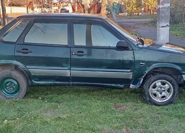 ВАЗ 2115 Самара 2003 у Подільськ (Котовськ) на Automoto.ua Зелений ВАЗ 2115 Самара, об'ємом двигуна 0 л та пробігом 111 тис. км за 1000 $, фото 1 на Automoto.ua