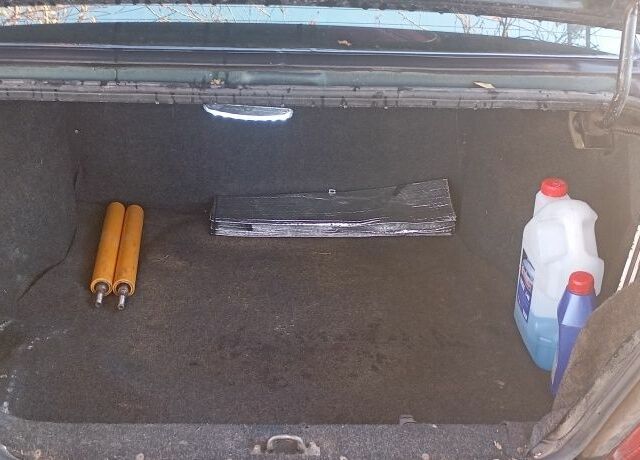 ВАЗ 2115 Самара 2003 у Подільськ (Котовськ) на Automoto.ua Зелений ВАЗ 2115 Самара, об'ємом двигуна 0 л та пробігом 111 тис. км за 1000 $, фото 8 на Automoto.ua