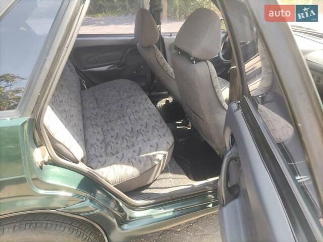 Зеленый ВАЗ 2115 Самара, объемом двигателя 1.5 л и пробегом 130 тыс. км за 2300 $, фото 10 на Automoto.ua