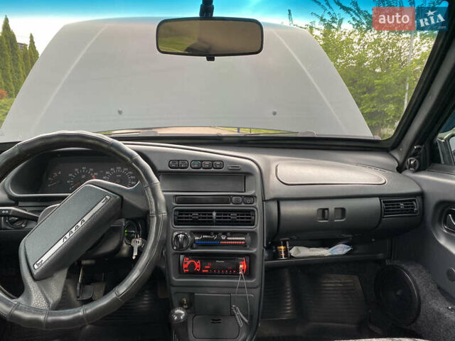 Зеленый ВАЗ 2115 Самара, объемом двигателя 1.5 л и пробегом 120 тыс. км за 2500 $, фото 11 на Automoto.ua