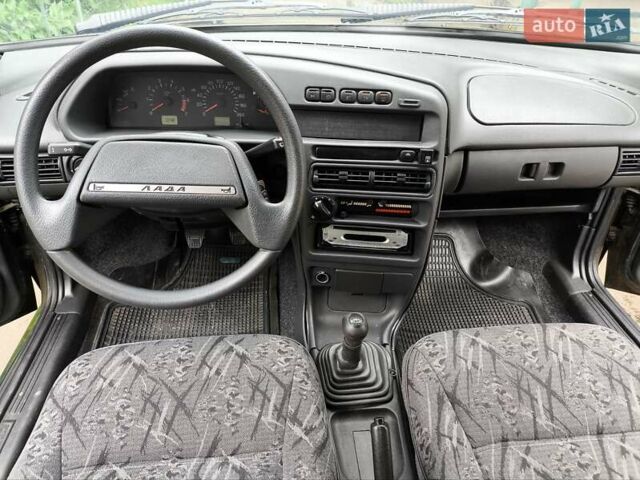 Зеленый ВАЗ 2115 Самара, объемом двигателя 1.5 л и пробегом 24 тыс. км за 3700 $, фото 9 на Automoto.ua