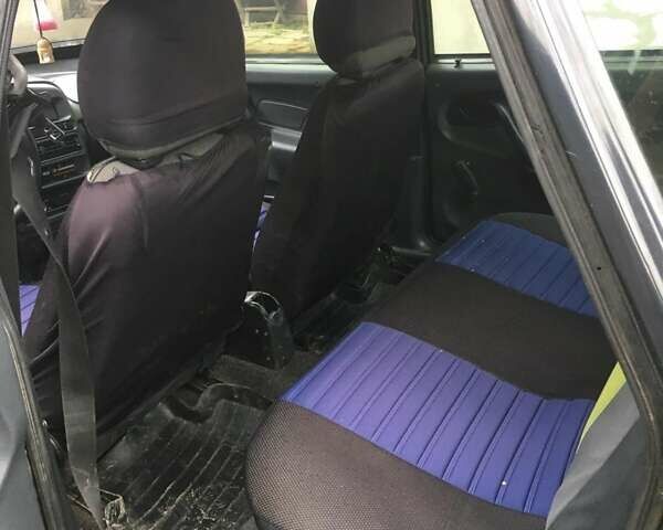 Зеленый ВАЗ 2115 Самара, объемом двигателя 1.5 л и пробегом 200 тыс. км за 1300 $, фото 2 на Automoto.ua