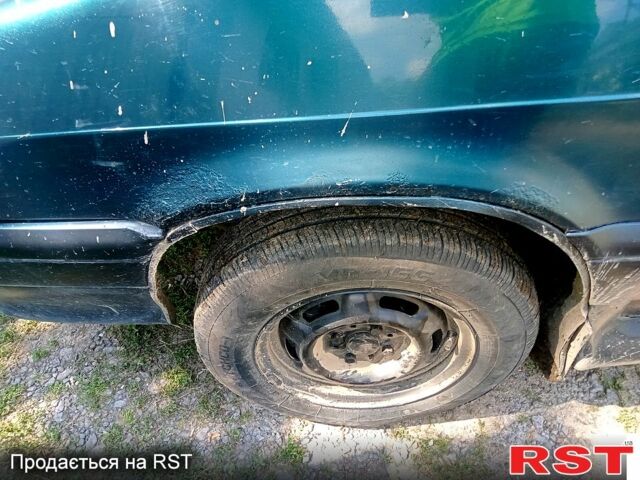 Зеленый ВАЗ 2115 Самара, объемом двигателя 1.5 л и пробегом 270 тыс. км за 1500 $, фото 8 на Automoto.ua