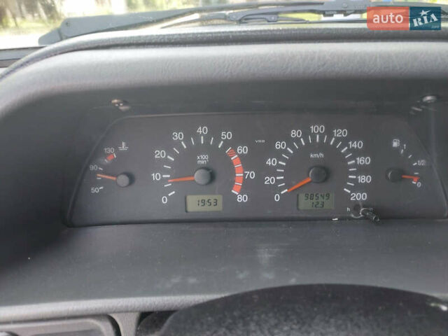 Зелений ВАЗ 2115 Самара, об'ємом двигуна 1.5 л та пробігом 98 тис. км за 2800 $, фото 11 на Automoto.ua