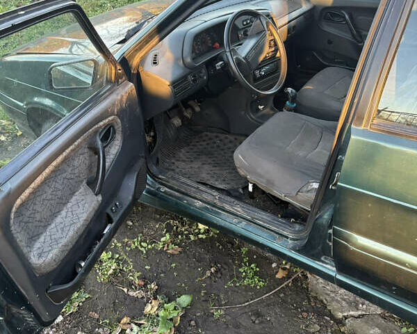 ВАЗ 2115 Самара 2003 в Львове на Automoto.ua Зеленый ВАЗ 2115 Самара, объемом двигателя 1.5 л и пробегом 1 тыс. км за 800 $, фото 6 на Automoto.ua