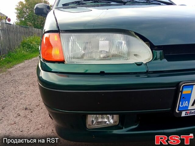 Зеленый ВАЗ 2115 Самара, объемом двигателя 1.5 л и пробегом 24 тыс. км за 3500 $, фото 5 на Automoto.ua