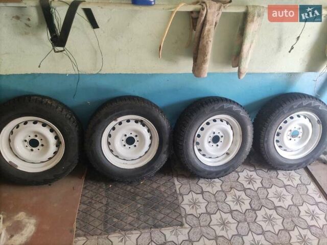 Зеленый ВАЗ 2115 Самара, объемом двигателя 1.5 л и пробегом 130 тыс. км за 2300 $, фото 21 на Automoto.ua