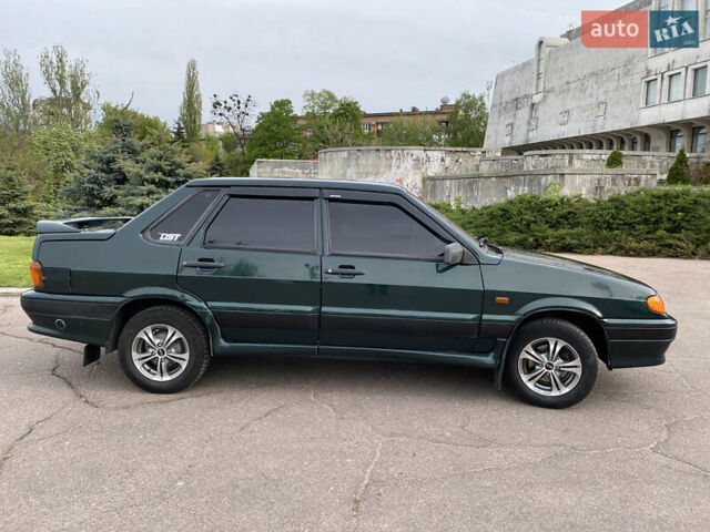 Зеленый ВАЗ 2115 Самара, объемом двигателя 1.5 л и пробегом 120 тыс. км за 2500 $, фото 3 на Automoto.ua