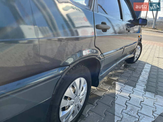 Зеленый ВАЗ 2115 Самара, объемом двигателя 1.5 л и пробегом 250 тыс. км за 1600 $, фото 22 на Automoto.ua
