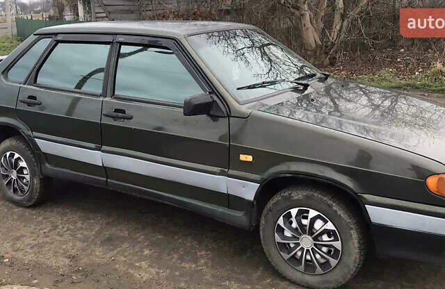 Зеленый ВАЗ 2115 Самара, объемом двигателя 1.5 л и пробегом 200 тыс. км за 1600 $, фото 1 на Automoto.ua