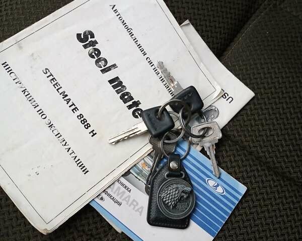 Зеленый ВАЗ 2115 Самара, объемом двигателя 1.6 л и пробегом 105 тыс. км за 1650 $, фото 14 на Automoto.ua