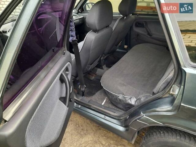 Зеленый ВАЗ 2115 Самара, объемом двигателя 1.5 л и пробегом 350 тыс. км за 1900 $, фото 8 на Automoto.ua