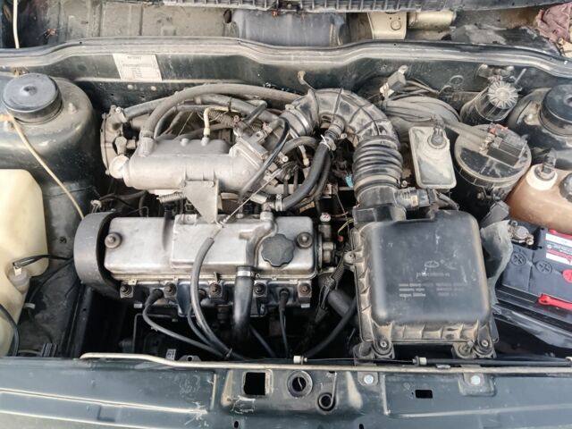 Зеленый ВАЗ 2115 Самара, объемом двигателя 0 л и пробегом 205 тыс. км за 2100 $, фото 4 на Automoto.ua