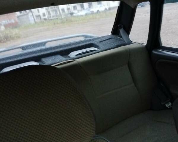 Зеленый ВАЗ 2115 Самара, объемом двигателя 1.6 л и пробегом 105 тыс. км за 1650 $, фото 15 на Automoto.ua