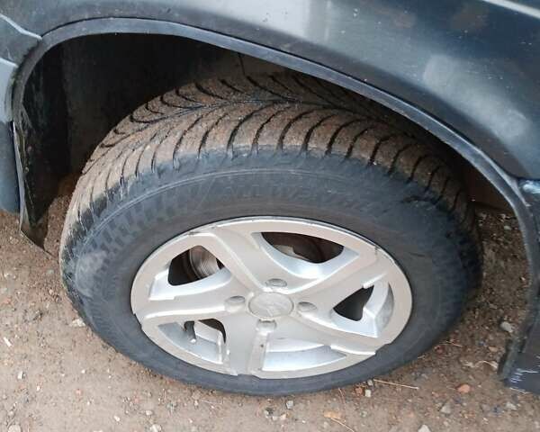 Зеленый ВАЗ 2115 Самара, объемом двигателя 1.6 л и пробегом 105 тыс. км за 1650 $, фото 21 на Automoto.ua