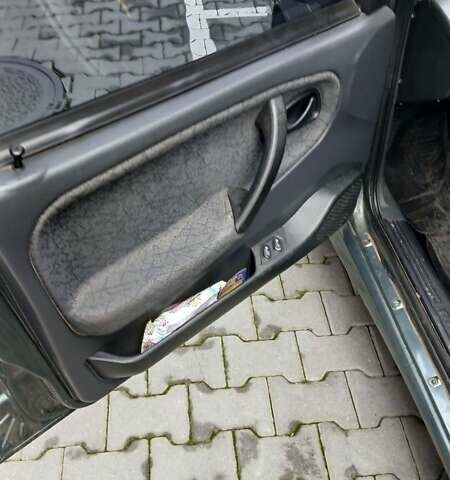 Зеленый ВАЗ 2115 Самара, объемом двигателя 1.5 л и пробегом 81 тыс. км за 2800 $, фото 10 на Automoto.ua