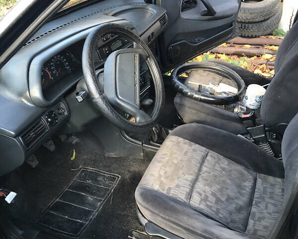 Зеленый ВАЗ 2115 Самара, объемом двигателя 1.5 л и пробегом 173 тыс. км за 1663 $, фото 6 на Automoto.ua