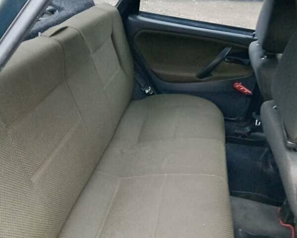 Зеленый ВАЗ 2115 Самара, объемом двигателя 1.6 л и пробегом 105 тыс. км за 1650 $, фото 1 на Automoto.ua