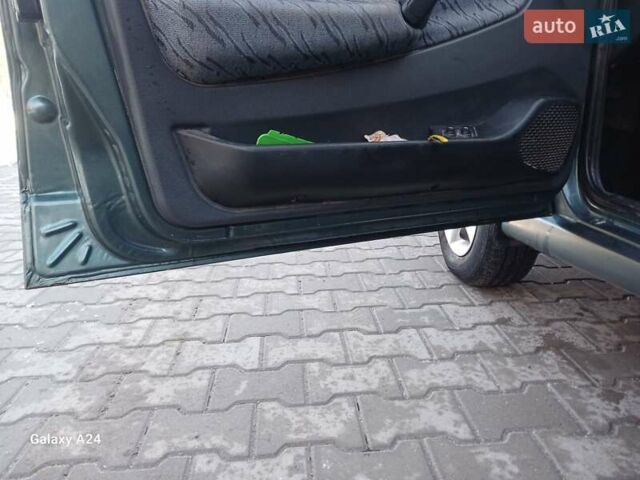 Зелений ВАЗ 2115 Самара, об'ємом двигуна 1.6 л та пробігом 138 тис. км за 1350 $, фото 11 на Automoto.ua