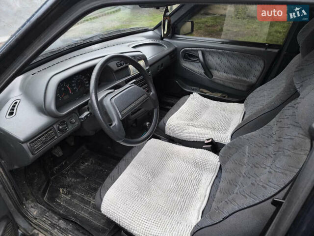 Зеленый ВАЗ 2115 Самара, объемом двигателя 1.6 л и пробегом 168 тыс. км за 1350 $, фото 6 на Automoto.ua