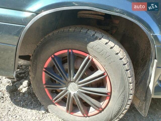 Зеленый ВАЗ 2115 Самара, объемом двигателя 1.6 л и пробегом 150 тыс. км за 1800 $, фото 14 на Automoto.ua