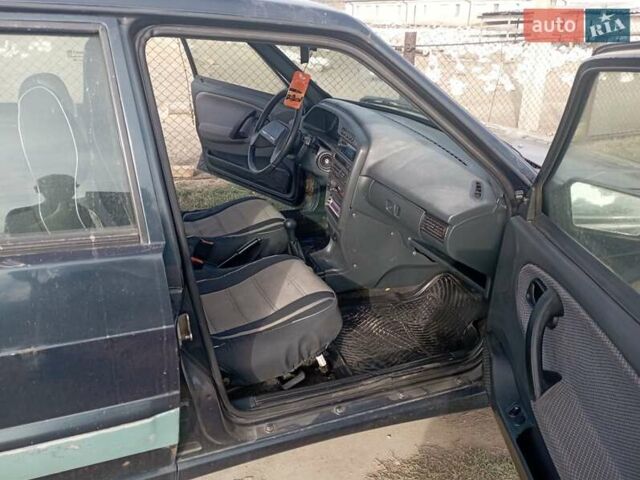 Зеленый ВАЗ 2115 Самара, объемом двигателя 1.5 л и пробегом 120 тыс. км за 2200 $, фото 2 на Automoto.ua