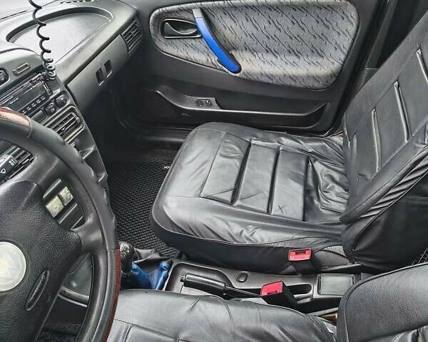 Зеленый ВАЗ 2115 Самара, объемом двигателя 1.6 л и пробегом 185 тыс. км за 2350 $, фото 7 на Automoto.ua