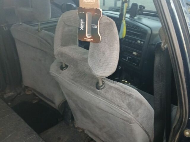 Зеленый ВАЗ 2115 Самара, объемом двигателя 1.6 л и пробегом 240 тыс. км за 1900 $, фото 3 на Automoto.ua