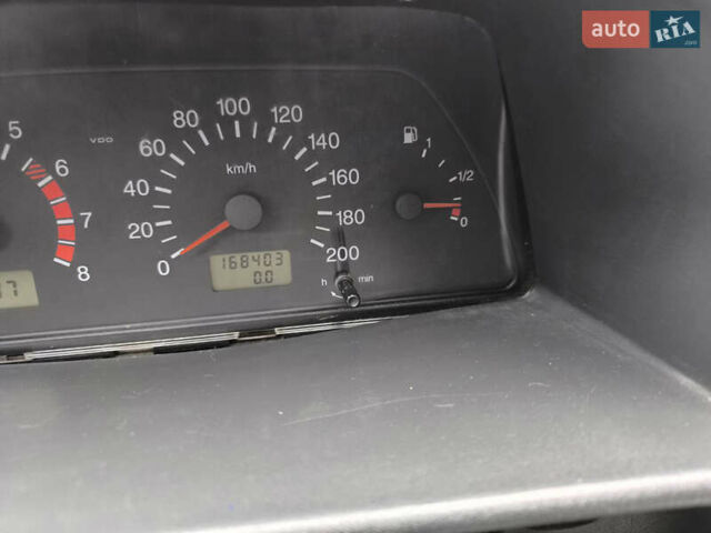 Зеленый ВАЗ 2115 Самара, объемом двигателя 1.6 л и пробегом 168 тыс. км за 1350 $, фото 7 на Automoto.ua