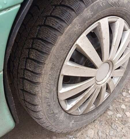 Зелений ВАЗ 2115 Самара, об'ємом двигуна 1.6 л та пробігом 240 тис. км за 1750 $, фото 4 на Automoto.ua