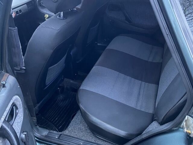 Зелений ВАЗ 2115 Самара, об'ємом двигуна 1.6 л та пробігом 230 тис. км за 2000 $, фото 5 на Automoto.ua