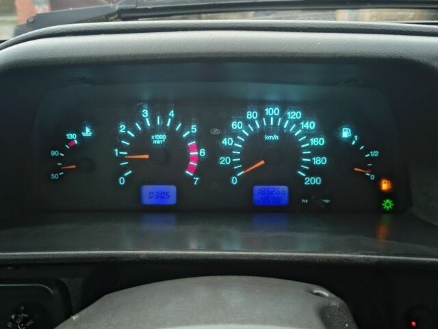 Зелений ВАЗ 2115 Самара, об'ємом двигуна 1.6 л та пробігом 185 тис. км за 2350 $, фото 5 на Automoto.ua