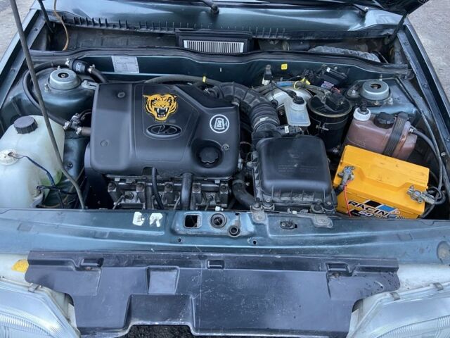 Зелений ВАЗ 2115 Самара, об'ємом двигуна 1.6 л та пробігом 230 тис. км за 2000 $, фото 4 на Automoto.ua