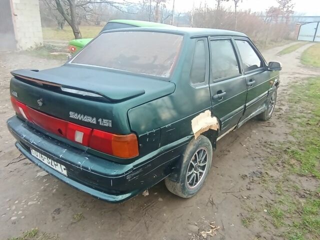 Зеленый ВАЗ 2115 Самара, объемом двигателя 1 л и пробегом 100 тыс. км за 700 $, фото 2 на Automoto.ua