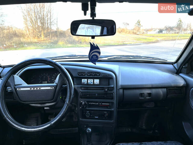 Зелений ВАЗ 2115 Самара, об'ємом двигуна 1.6 л та пробігом 206 тис. км за 2850 $, фото 12 на Automoto.ua