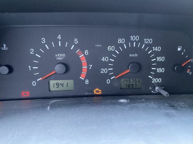 Зеленый ВАЗ 2115 Самара, объемом двигателя 1.6 л и пробегом 145 тыс. км за 2400 $, фото 7 на Automoto.ua