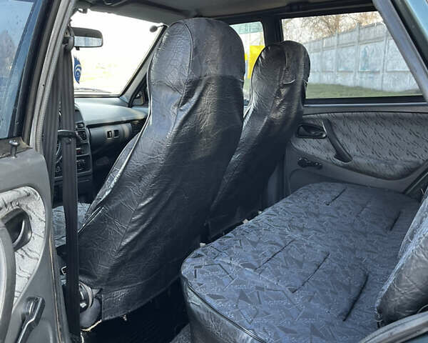 Зелений ВАЗ 2115 Самара, об'ємом двигуна 1.6 л та пробігом 206 тис. км за 2850 $, фото 9 на Automoto.ua