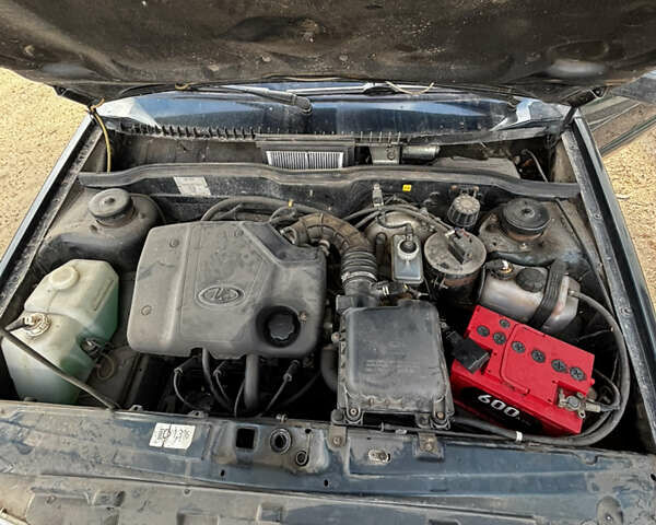 Зеленый ВАЗ 2115 Самара, объемом двигателя 1.6 л и пробегом 163 тыс. км за 1700 $, фото 10 на Automoto.ua