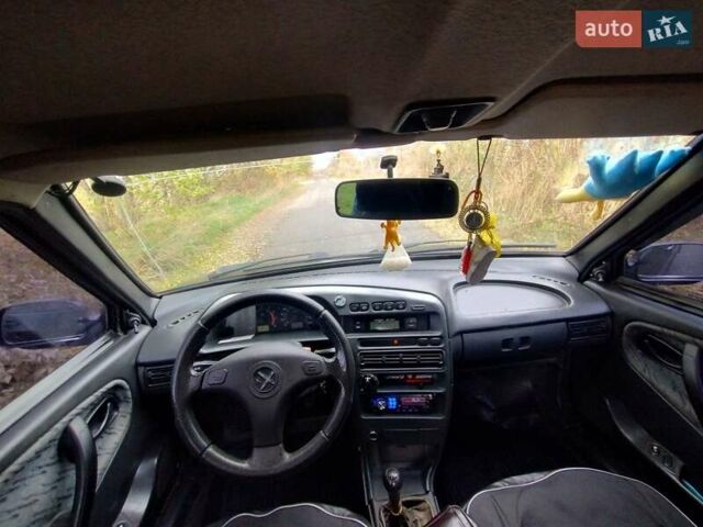 Зеленый ВАЗ 2115 Самара, объемом двигателя 1.6 л и пробегом 225 тыс. км за 1650 $, фото 5 на Automoto.ua