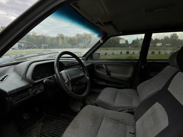 Зеленый ВАЗ 2115 Самара, объемом двигателя 1.6 л и пробегом 115 тыс. км за 950 $, фото 6 на Automoto.ua