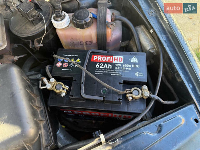 Зеленый ВАЗ 2115 Самара, объемом двигателя 1.6 л и пробегом 85 тыс. км за 2300 $, фото 3 на Automoto.ua