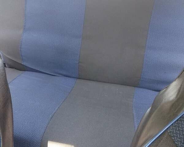 Зеленый ВАЗ 2115 Самара, объемом двигателя 1.6 л и пробегом 150 тыс. км за 1800 $, фото 8 на Automoto.ua