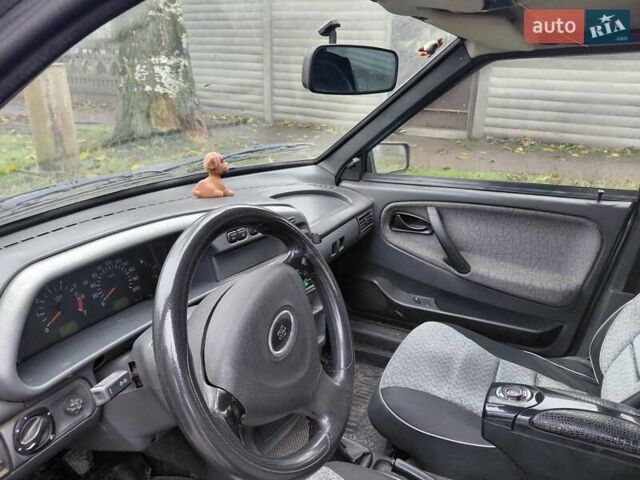 Зеленый ВАЗ 2115 Самара, объемом двигателя 1.6 л и пробегом 133 тыс. км за 1950 $, фото 9 на Automoto.ua