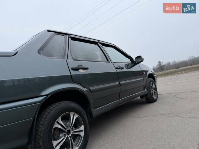 Зеленый ВАЗ 2115 Самара, объемом двигателя 1.6 л и пробегом 124 тыс. км за 2600 $, фото 23 на Automoto.ua