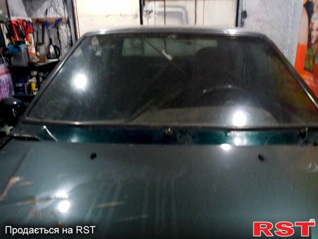 Зеленый ВАЗ 2115 Самара, объемом двигателя 1.6 л и пробегом 210 тыс. км за 500 $, фото 3 на Automoto.ua