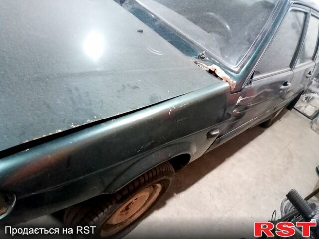 Зеленый ВАЗ 2115 Самара, объемом двигателя 1.6 л и пробегом 210 тыс. км за 500 $, фото 4 на Automoto.ua